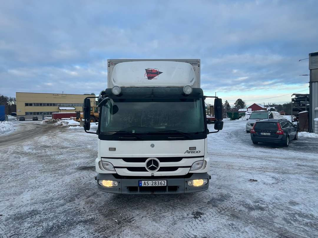 2011 Mercedes-Benz putebil/skapbil EU-godkjent (NY minstepris) - Truk box: gambar 3 2011 Mercedes-Benz putebil/skapbil EU-godkjent (NY minstepris) - Truk box: gambar 3