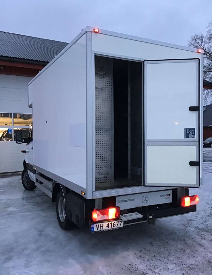 2012 Mercedes-Benz Sprinter EU-GODKJENT SVÆRT LAV KM! - Truk box: gambar 4 2012 Mercedes-Benz Sprinter EU-GODKJENT SVÆRT LAV KM! - Truk box: gambar 4
