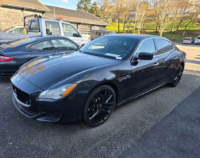 2014 Maserati Quattroporte S Q4 3.0L twin-turbo V6 // 411 hk // AWD // Automat - Mobil sedan: gambar 1 2014 Maserati Quattroporte S Q4 3.0L twin-turbo V6 // 411 hk // AWD // Automat - Mobil sedan: gambar 1