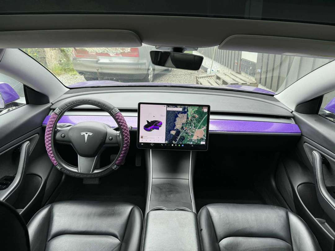 2019 Tesla Model 3 / luftunderstell - Mobil sedan: gambar 4 2019 Tesla Model 3 / luftunderstell - Mobil sedan: gambar 4