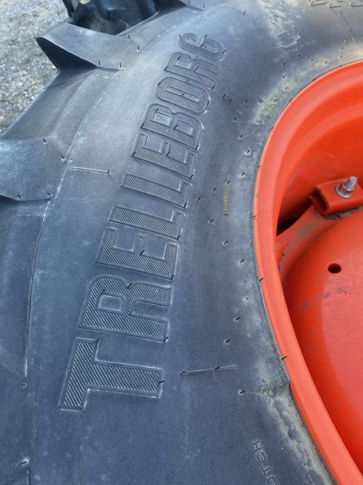 2stk Trelleborg TM600 på felg - Peralatan pertanian: gambar 4 2stk Trelleborg TM600 på felg - Peralatan pertanian: gambar 4