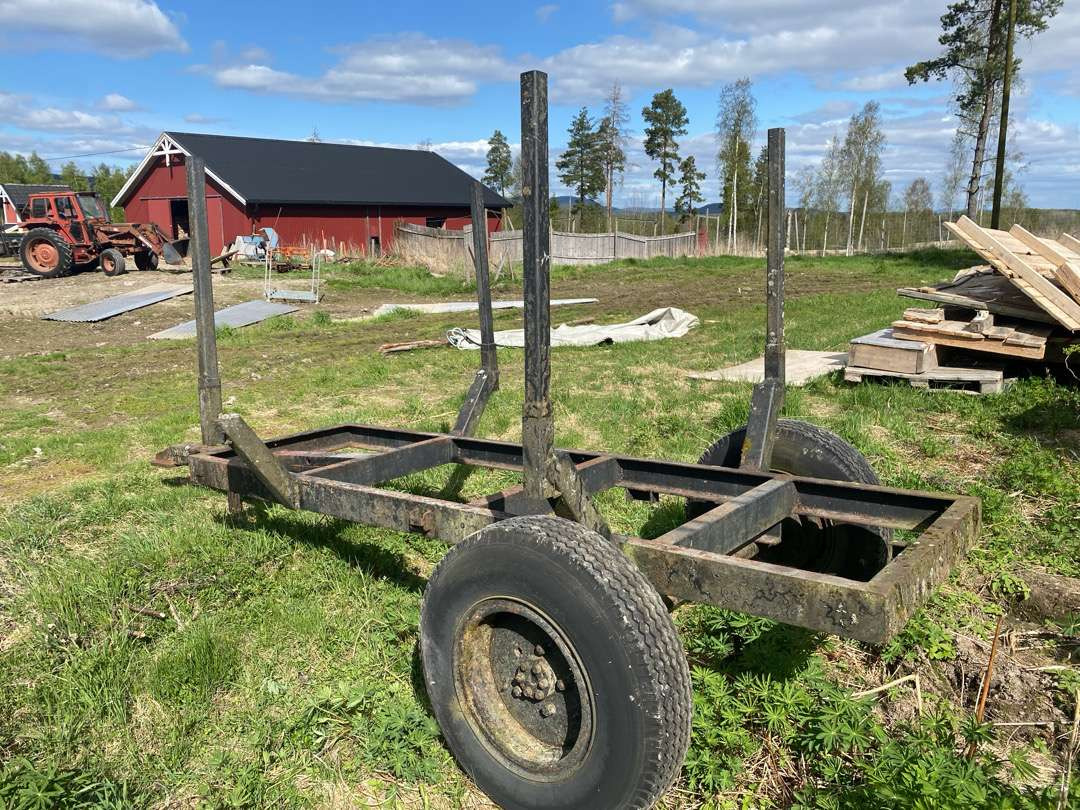Tømmerhenger til traktor - Trailer pengangkut kayu: gambar 4 Tømmerhenger til traktor - Trailer pengangkut kayu: gambar 4