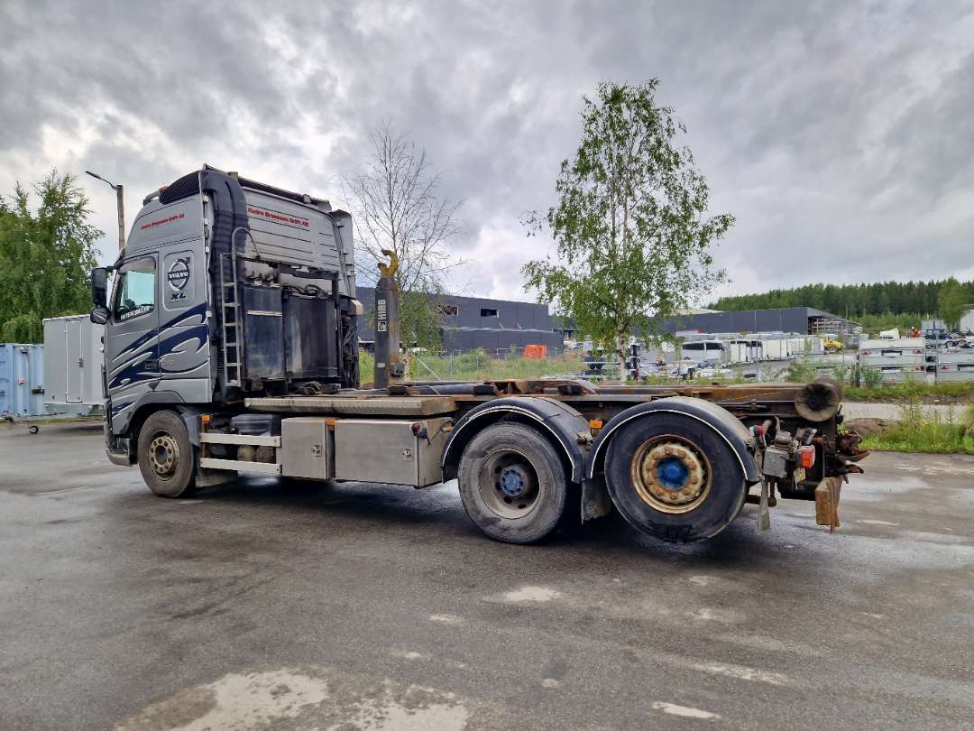 Volvo FH6X2-Krokbil med hydraulisk brøyteutstyr - Hook lift: gambar 2 Volvo FH6X2-Krokbil med hydraulisk brøyteutstyr - Hook lift: gambar 2