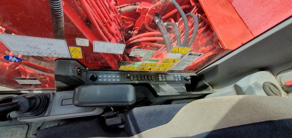 Ekskavator perayap CAT 312 E L: gambar 23