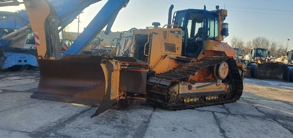 CAT D 6 N LGP - Bulldozer: gambar 1 CAT D 6 N LGP - Bulldozer: gambar 1
