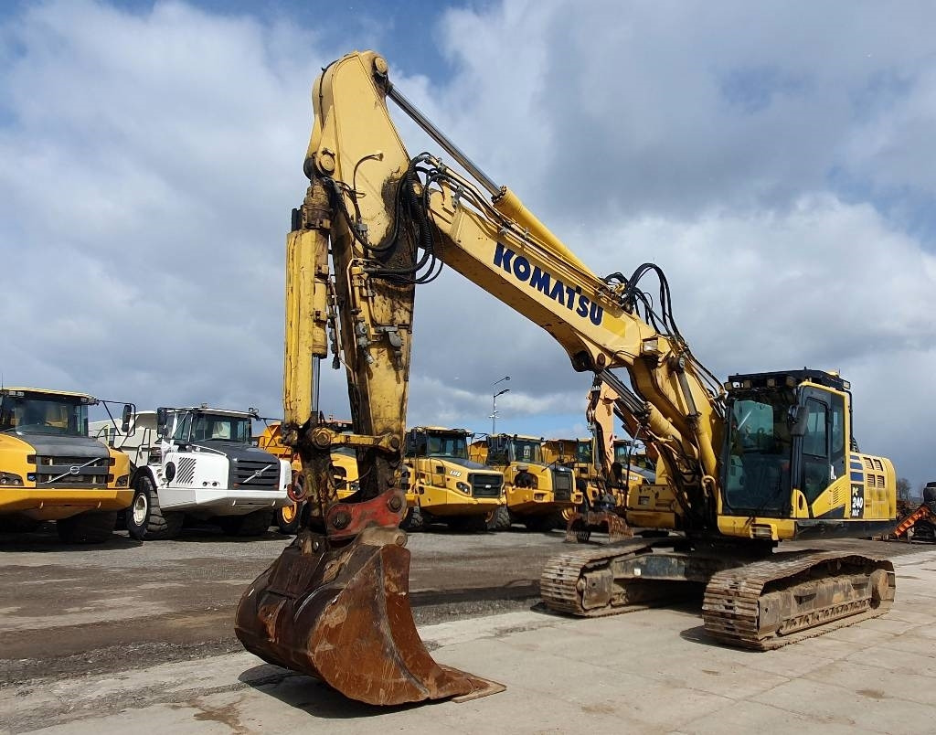 Komatsu PC 240 LC-10 - Ekskavator perayap: gambar 1 Komatsu PC 240 LC-10 - Ekskavator perayap: gambar 1
