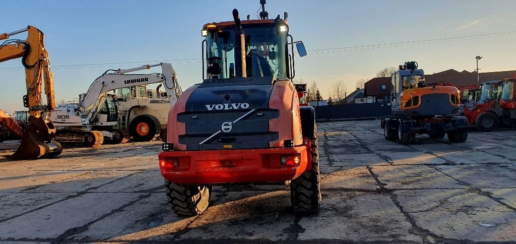 Volvo L 50 F - Wheel loader: gambar 4 Volvo L 50 F - Wheel loader: gambar 4