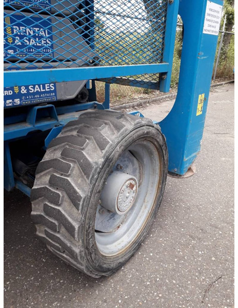 Genie GS 4390 RT - Scissor lifts: gambar 4 Genie GS 4390 RT - Scissor lifts: gambar 4