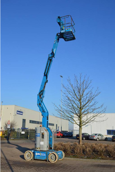 Genie Z-30/20N - Boom artikulasi: gambar 5 Genie Z-30/20N - Boom artikulasi: gambar 5