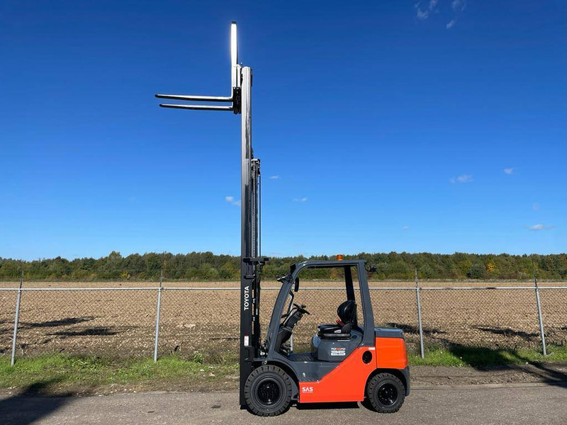 Forklift diesel baru Toyota 8 FD F 25 | 2022: gambar 8