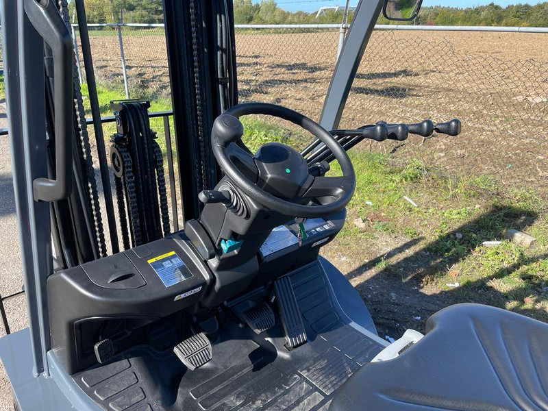 Forklift diesel baru Toyota 8 FD F 25 | 2022: gambar 10
