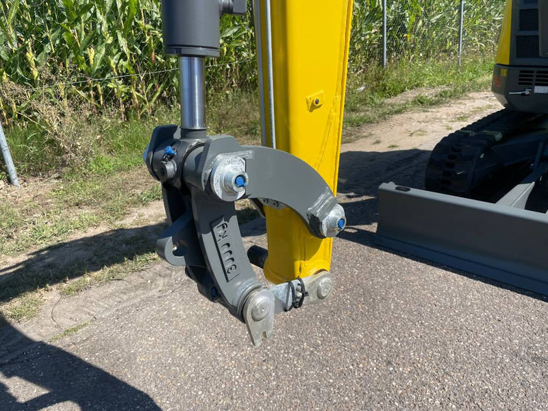 Ekskavator mini baru WACKER NEUSON ET35: gambar 7