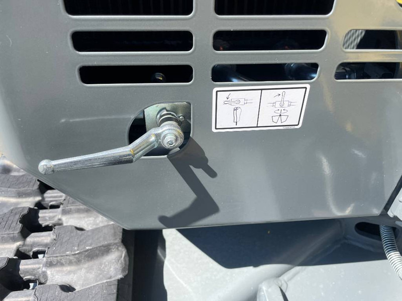 Ekskavator mini baru WACKER NEUSON ET35: gambar 18