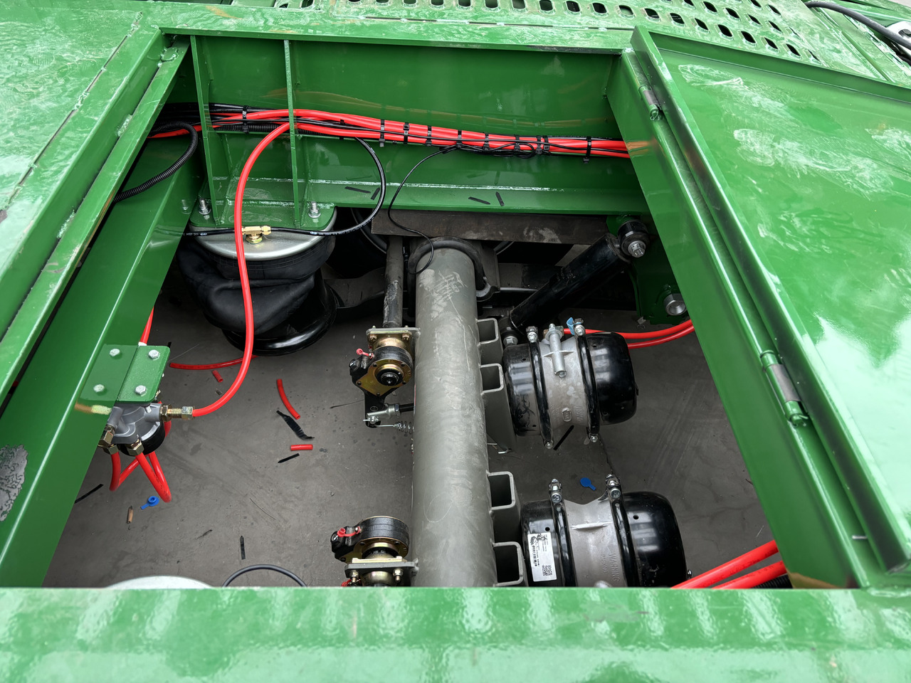 - Semi-trailer autotransporter: gambar 3 - Semi-trailer autotransporter: gambar 3