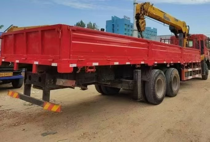 DONGFENG - Truk derek: gambar 2 DONGFENG - Truk derek: gambar 2
