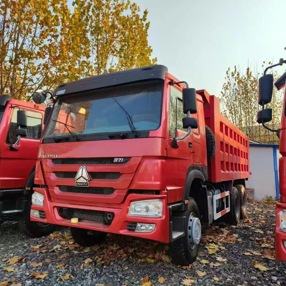 HOWO - Truk jungkit: gambar 1 HOWO - Truk jungkit: gambar 1