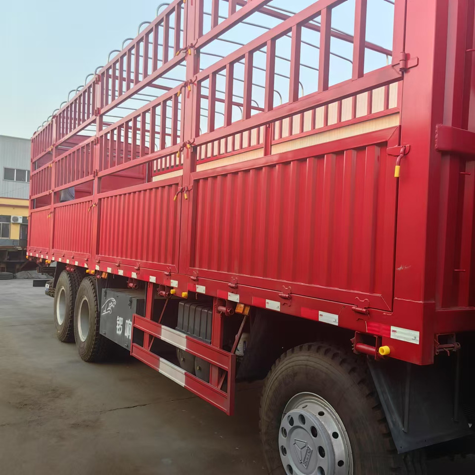 HOWO - Truk box: gambar 3 HOWO - Truk box: gambar 3