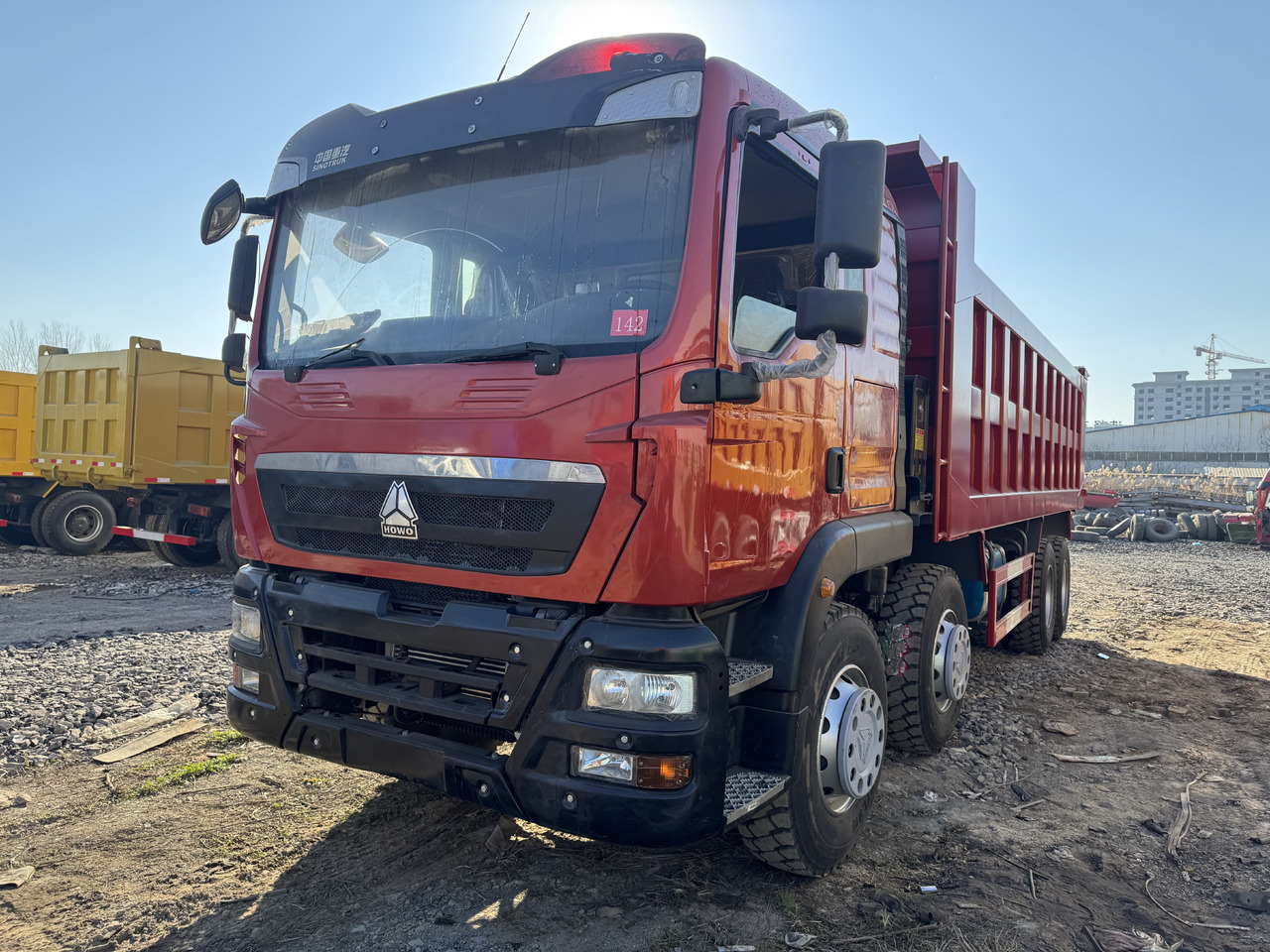 HOWO - Truk jungkit: gambar 3 HOWO - Truk jungkit: gambar 3