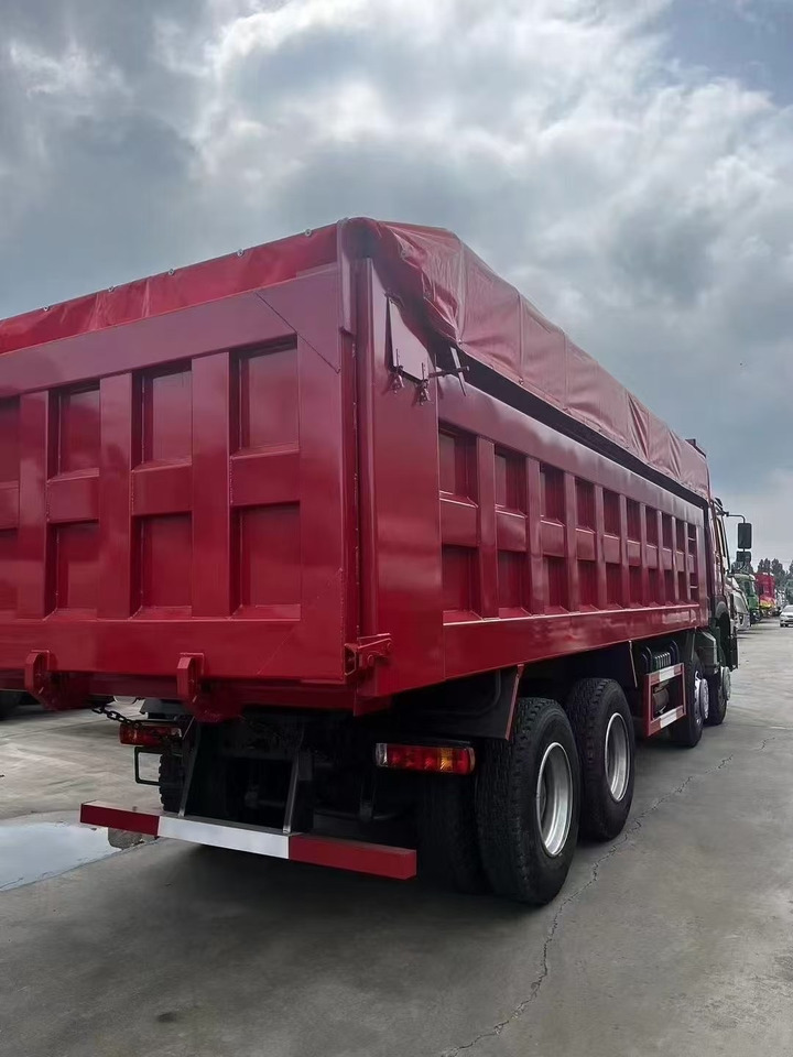 SINOTRUCK HOWO - Truk jungkit: gambar 4 SINOTRUCK HOWO - Truk jungkit: gambar 4