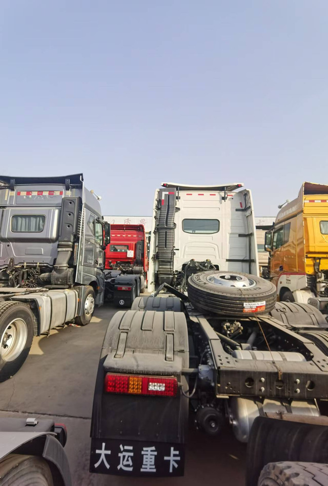 DAYUN V9 - Tractor head: gambar 5 DAYUN V9 - Tractor head: gambar 5