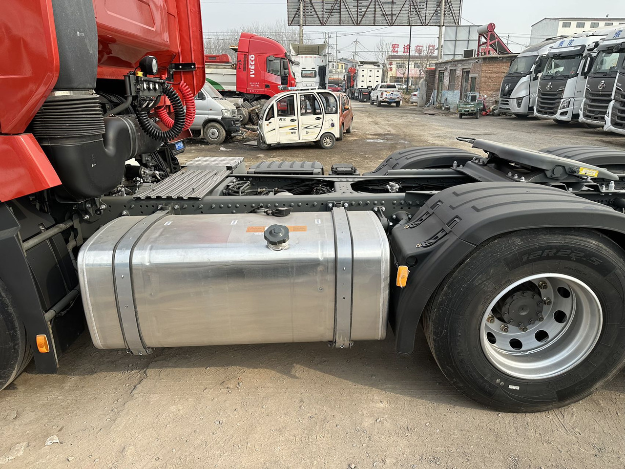 Tractor head baru HOWO: gambar 6