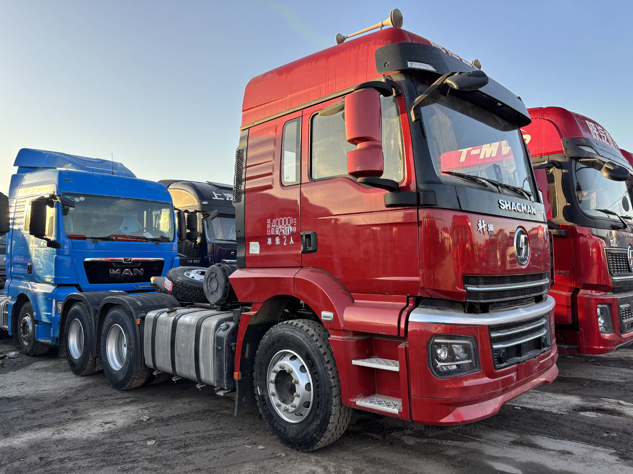 SHACMAN - Tractor head: gambar 2 SHACMAN - Tractor head: gambar 2