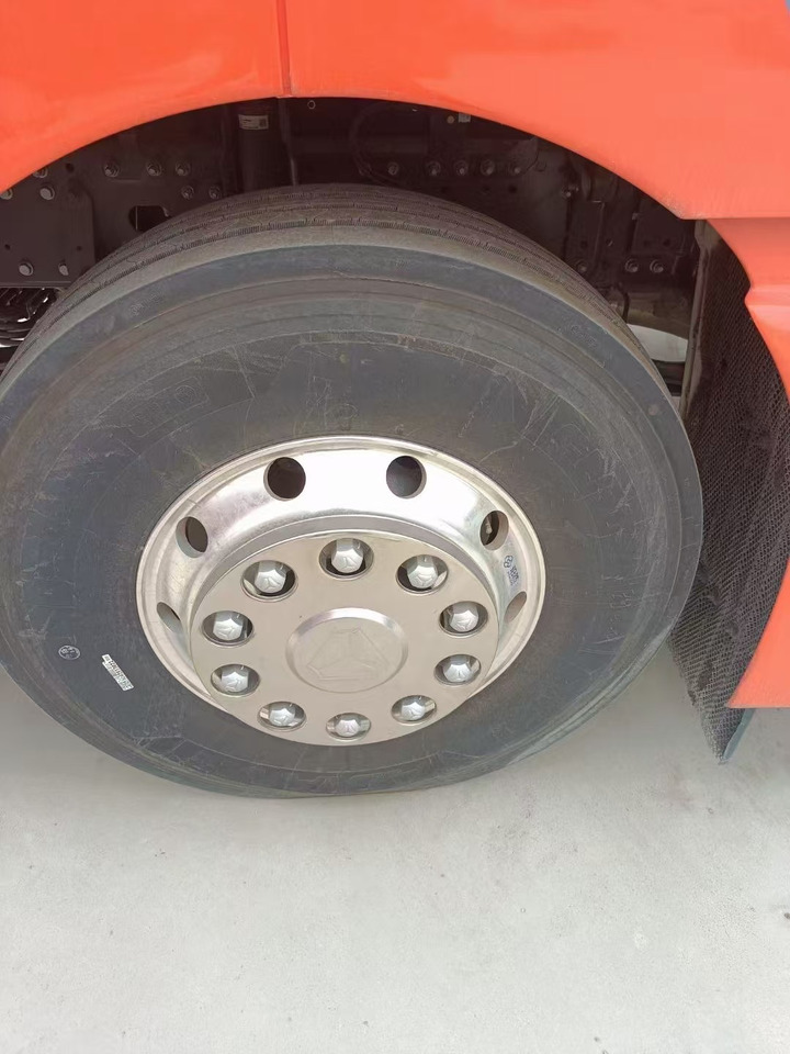 SITRAK - Tractor head: gambar 3 SITRAK - Tractor head: gambar 3