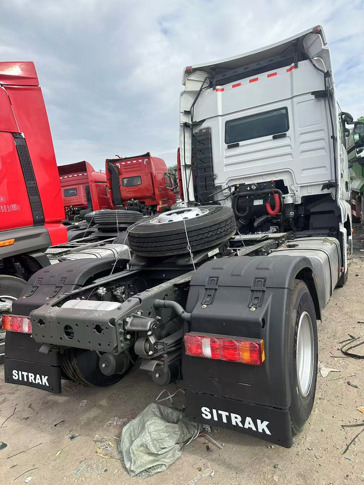SITRAK - Tractor head: gambar 5 SITRAK - Tractor head: gambar 5