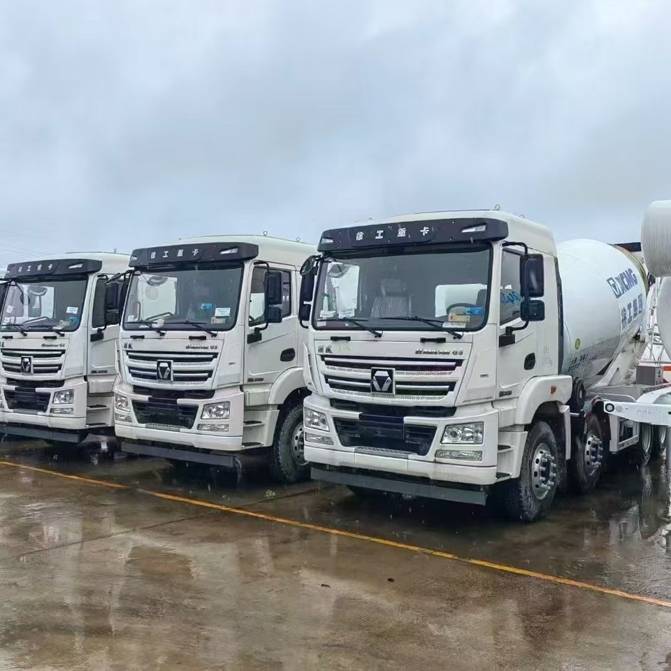 XUGONG - Truk pengaduk beton: gambar 2 XUGONG - Truk pengaduk beton: gambar 2