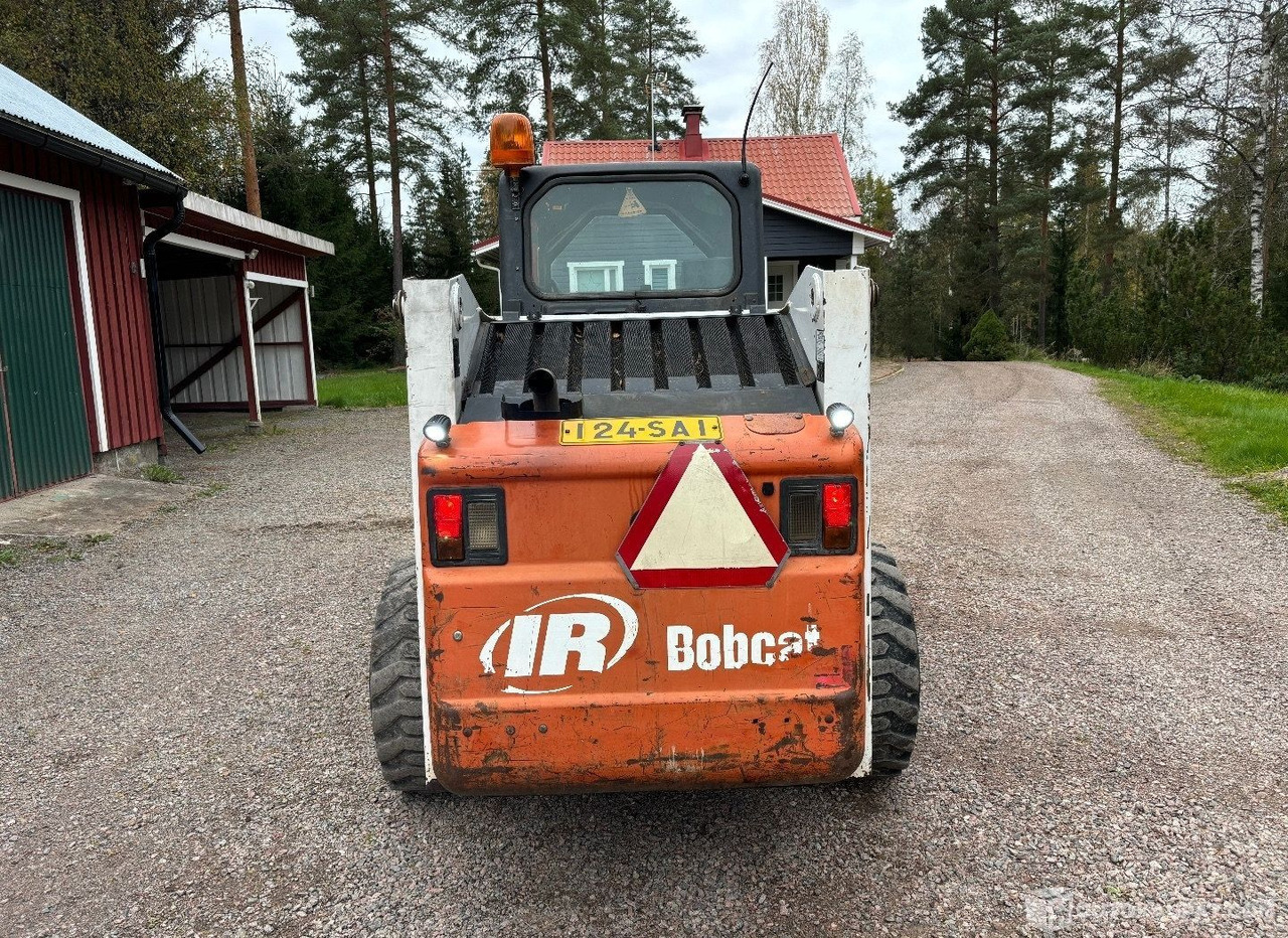 Bobcat 863, 2001, 2.7 l, 5120h, Askola - Skid steer: gambar 4 Bobcat 863, 2001, 2.7 l, 5120h, Askola - Skid steer: gambar 4