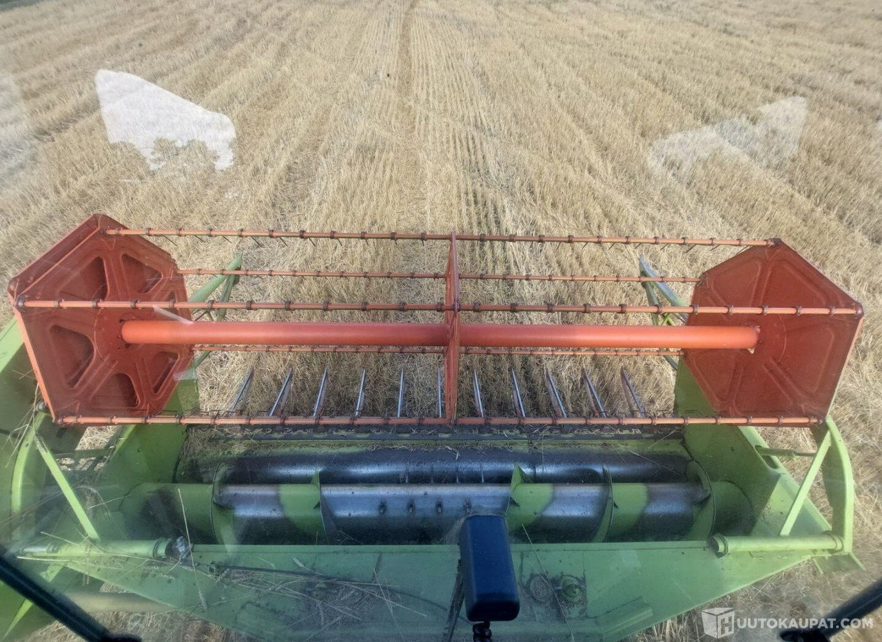 Claas Dominator 48 spezial vm.97, Viitasaari - Pemanen gabungan: gambar 4 Claas Dominator 48 spezial vm.97, Viitasaari - Pemanen gabungan: gambar 4