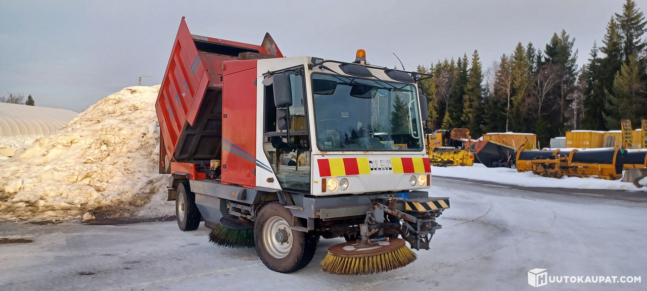 Dulevo 5000 Evolution, 2007, Oulu - Penyapu jalan: gambar 1 Dulevo 5000 Evolution, 2007, Oulu - Penyapu jalan: gambar 1