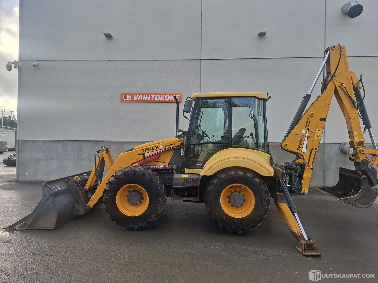 Fermec 960, Traktorikaivuri, 2003, Sis alv 25,5%, Nurmijärvi - Backhoe loader: gambar 1 Fermec 960, Traktorikaivuri, 2003, Sis alv 25,5%, Nurmijärvi - Backhoe loader: gambar 1