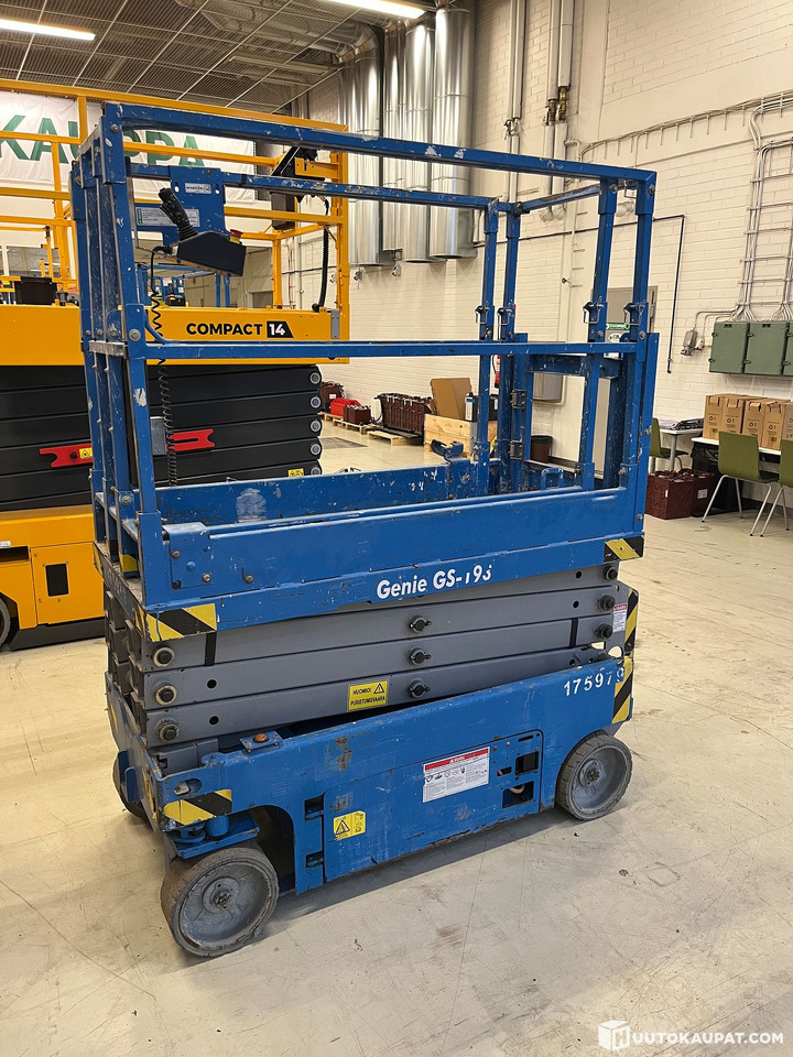Genie GS1932, 2016 Saksilavanostin, Vantaa - Scissor lifts: gambar 5 Genie GS1932, 2016 Saksilavanostin, Vantaa - Scissor lifts: gambar 5