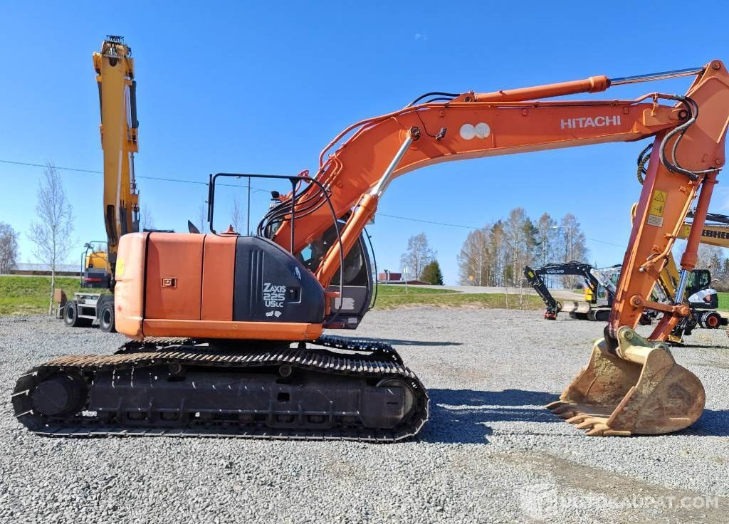 Hitachi ZX 225 US, 2003, 16 156 h Kaivinkone, Kurikka - Ekskavator perayap: gambar 2 Hitachi ZX 225 US, 2003, 16 156 h Kaivinkone, Kurikka - Ekskavator perayap: gambar 2