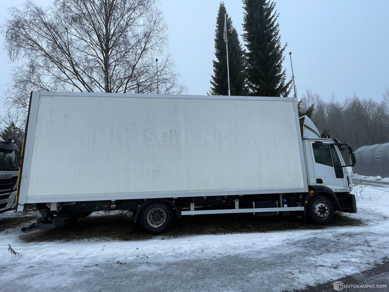 Iveco 140E, 2014 Umpikorinen Kuorma-auto, Hämeenlinna - Truk box: gambar 4 Iveco 140E, 2014 Umpikorinen Kuorma-auto, Hämeenlinna - Truk box: gambar 4