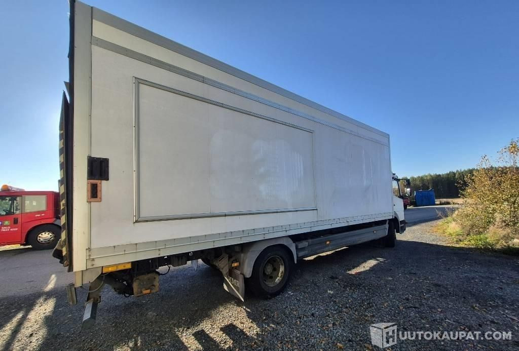 Mercedes-Benz Atego 1223 umpikori+pl nostin, 2003, 323 000 km, Forssa - Truk box: gambar 3 Mercedes-Benz Atego 1223 umpikori+pl nostin, 2003, 323 000 km, Forssa - Truk box: gambar 3