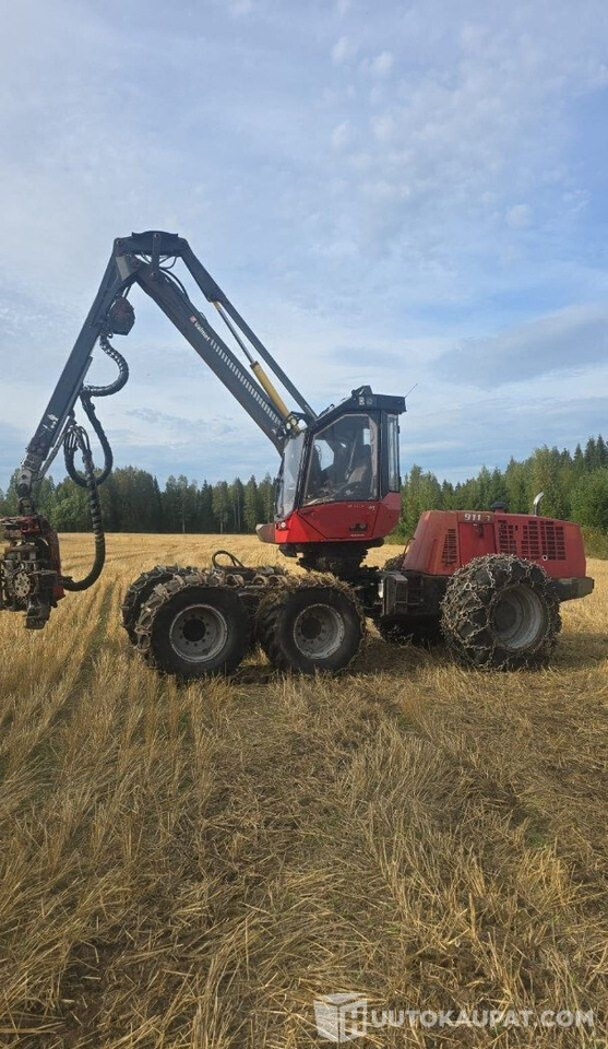 Valmet 911.3, 2004, Diesel, 32 600 h Harvesteri, Leppävirta - Mesin kehutanan: gambar 1 Valmet 911.3, 2004, Diesel, 32 600 h Harvesteri, Leppävirta - Mesin kehutanan: gambar 1