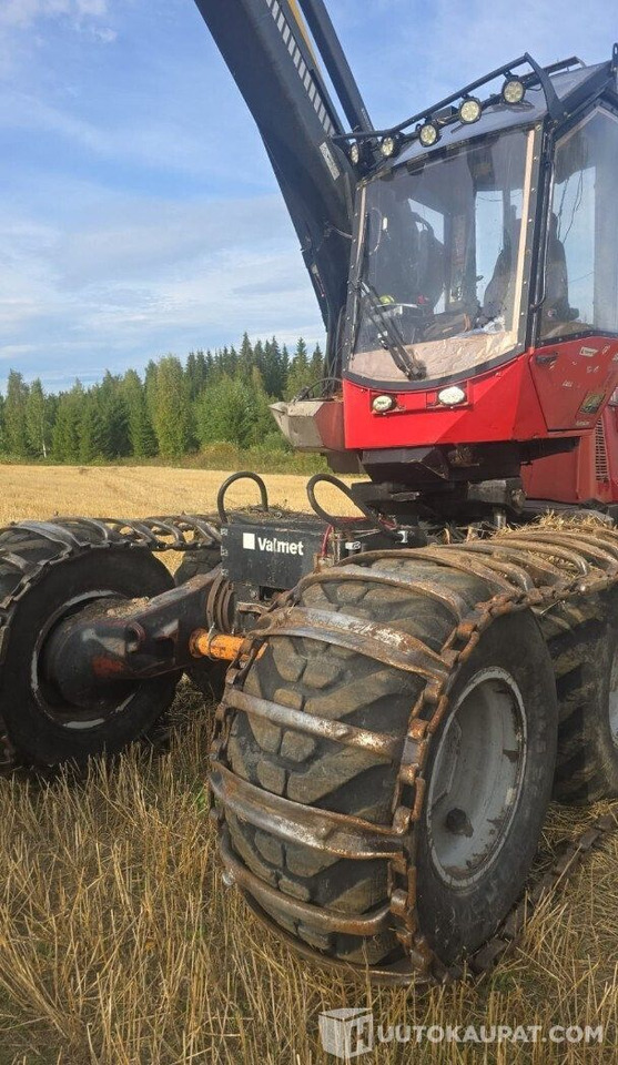 Valmet 911.3, 2004, Diesel, 32 600 h Harvesteri, Leppävirta - Mesin kehutanan: gambar 5 Valmet 911.3, 2004, Diesel, 32 600 h Harvesteri, Leppävirta - Mesin kehutanan: gambar 5