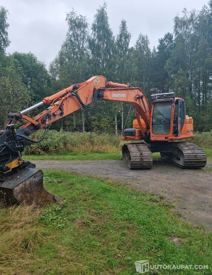 Doosan 160 LC, 2009, Diesel, 8 680 h Metsä alustainen kaivinkone, Leppävirta - Peralatan konstruksi: gambar 1 Doosan 160 LC, 2009, Diesel, 8 680 h Metsä alustainen kaivinkone, Leppävirta - Peralatan konstruksi: gambar 1