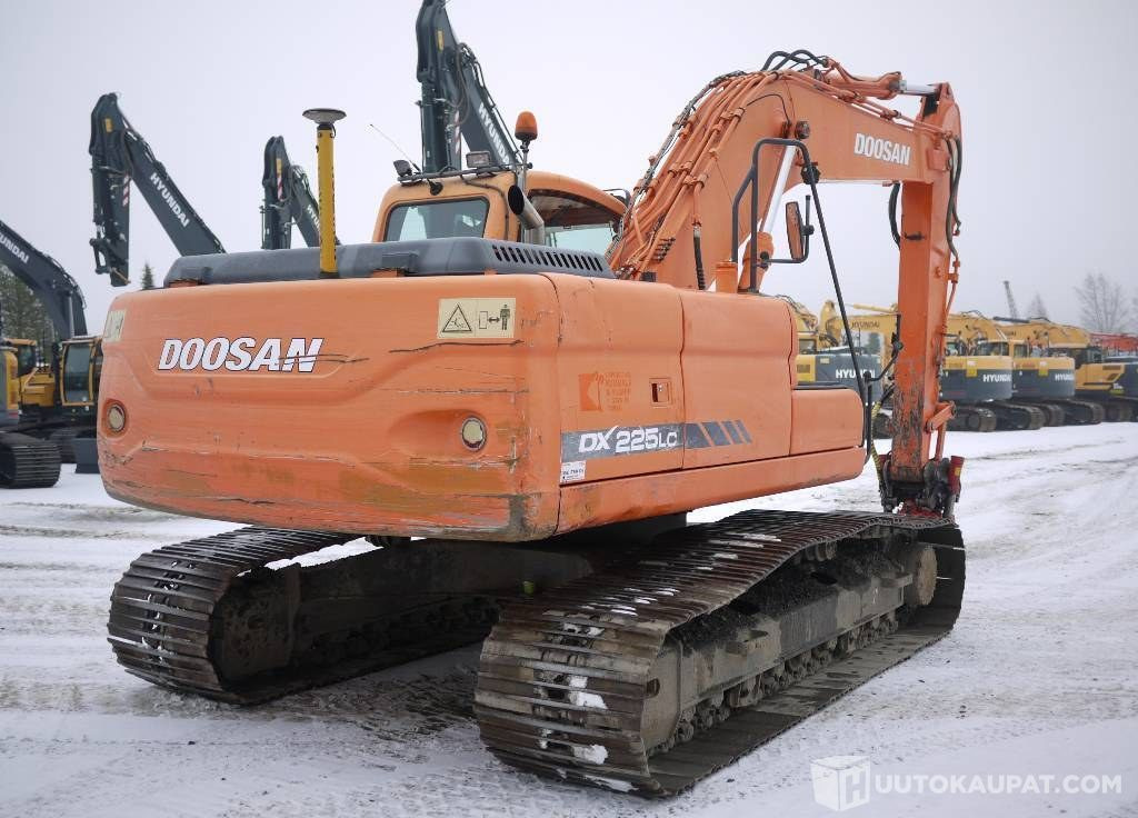 Doosan DX 225 LC, 2008, 16 115 h Kaivinkone, Humppila - Peralatan konstruksi: gambar 4 Doosan DX 225 LC, 2008, 16 115 h Kaivinkone, Humppila - Peralatan konstruksi: gambar 4
