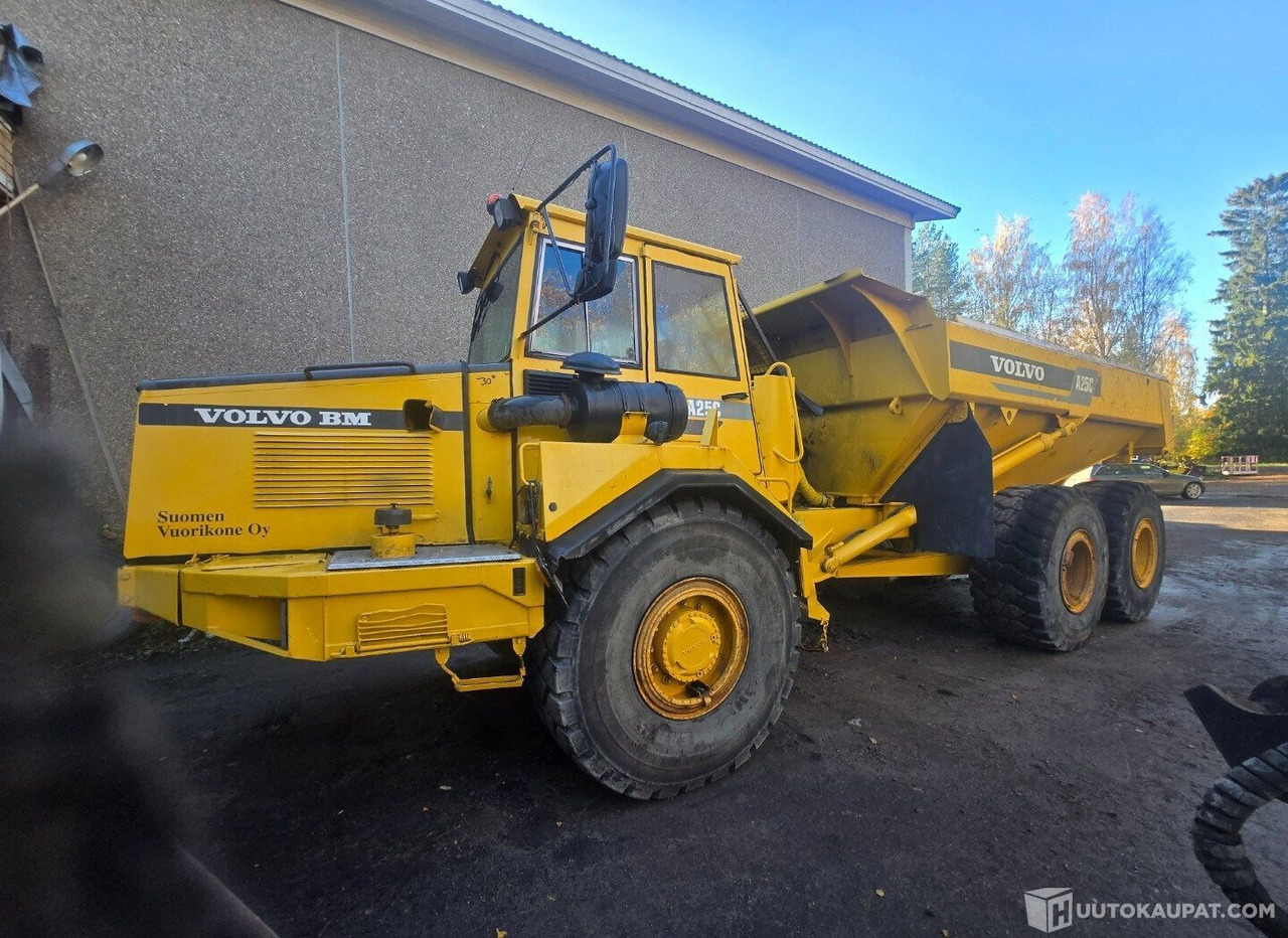 Volvo A25c6.7 6x6 dumpperi, 25545h, 1998, Kurikka - Peralatan lainnya: gambar 1 Volvo A25c6.7 6x6 dumpperi, 25545h, 1998, Kurikka - Peralatan lainnya: gambar 1