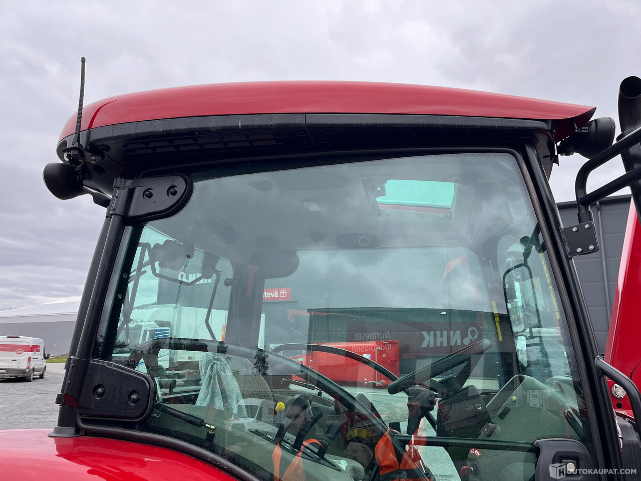 Peralatan pertanian Case IH Farmall 75A kuormaajalla, 2025, rekisteröitävissä, Nähtävillä Okrassa, Hämeenlinna: gambar 12