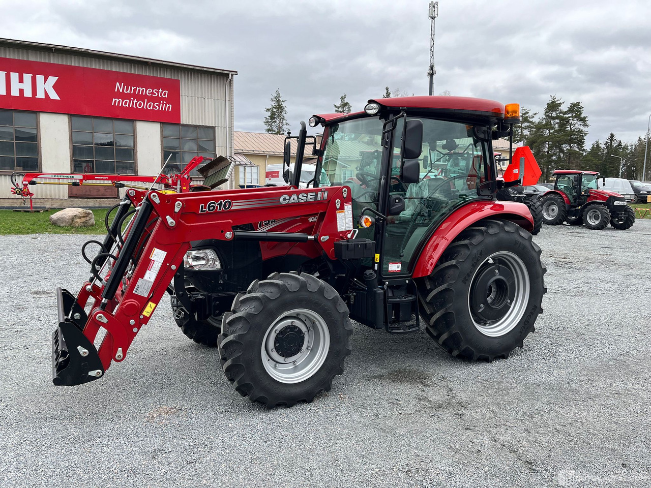 Peralatan pertanian Case IH Farmall 75A kuormaajalla, 2025, rekisteröitävissä, Nähtävillä Okrassa, Hämeenlinna: gambar 7
