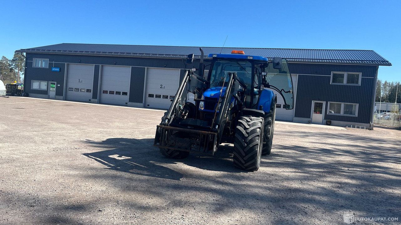 New Holland T6070, 2009, Loviisa - Peralatan pertanian: gambar 3 New Holland T6070, 2009, Loviisa - Peralatan pertanian: gambar 3