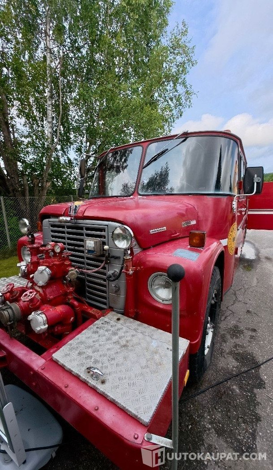 International Loadstar 1600, 42 740 km, 1974, leimaa lähes vuosi, Paloauto, Salo - Truk: gambar 4 International Loadstar 1600, 42 740 km, 1974, leimaa lähes vuosi, Paloauto, Salo - Truk: gambar 4