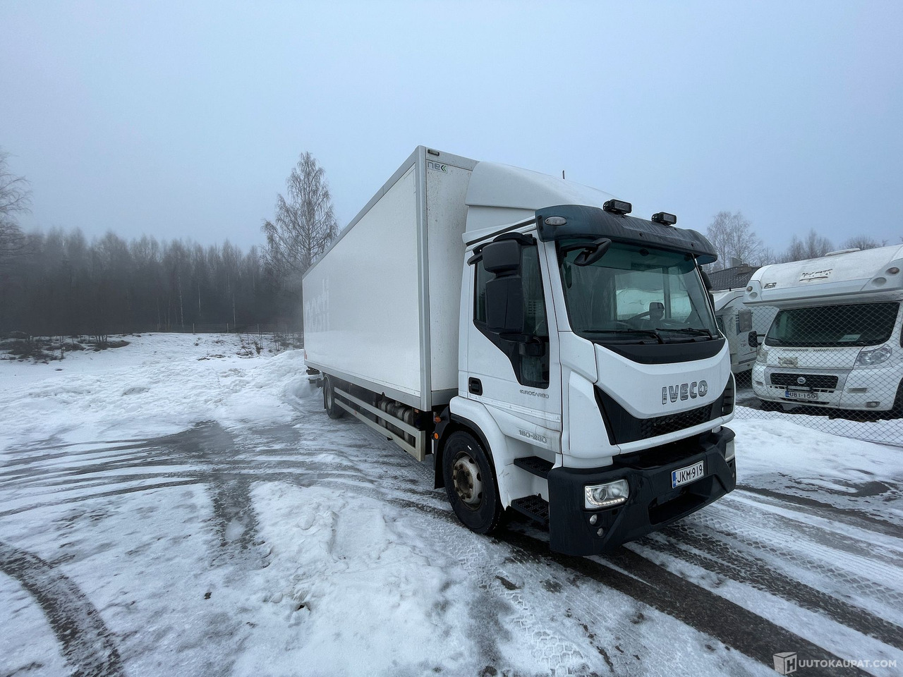 Iveco 160 E, 2017 Umpikorinen kuorma-auto, Hämeenlinna - Truk: gambar 1 Iveco 160 E, 2017 Umpikorinen kuorma-auto, Hämeenlinna - Truk: gambar 1