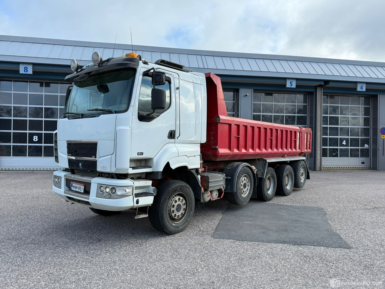 Sisu C600 E15M KA-KKA-10X4/259+166+137+136 15200cm3, 2008, Espoo - Truk: gambar 1 Sisu C600 E15M KA-KKA-10X4/259+166+137+136 15200cm3, 2008, Espoo - Truk: gambar 1