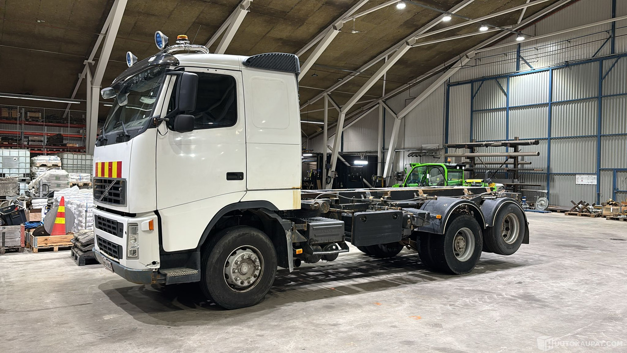 Volvo 12.1, 2005, Sipoo - Truk: gambar 1 Volvo 12.1, 2005, Sipoo - Truk: gambar 1