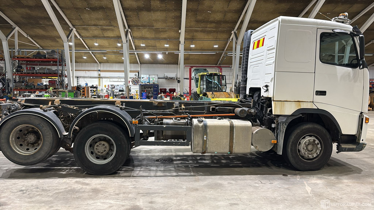 Volvo 12.1, 2005, Sipoo - Truk: gambar 2 Volvo 12.1, 2005, Sipoo - Truk: gambar 2